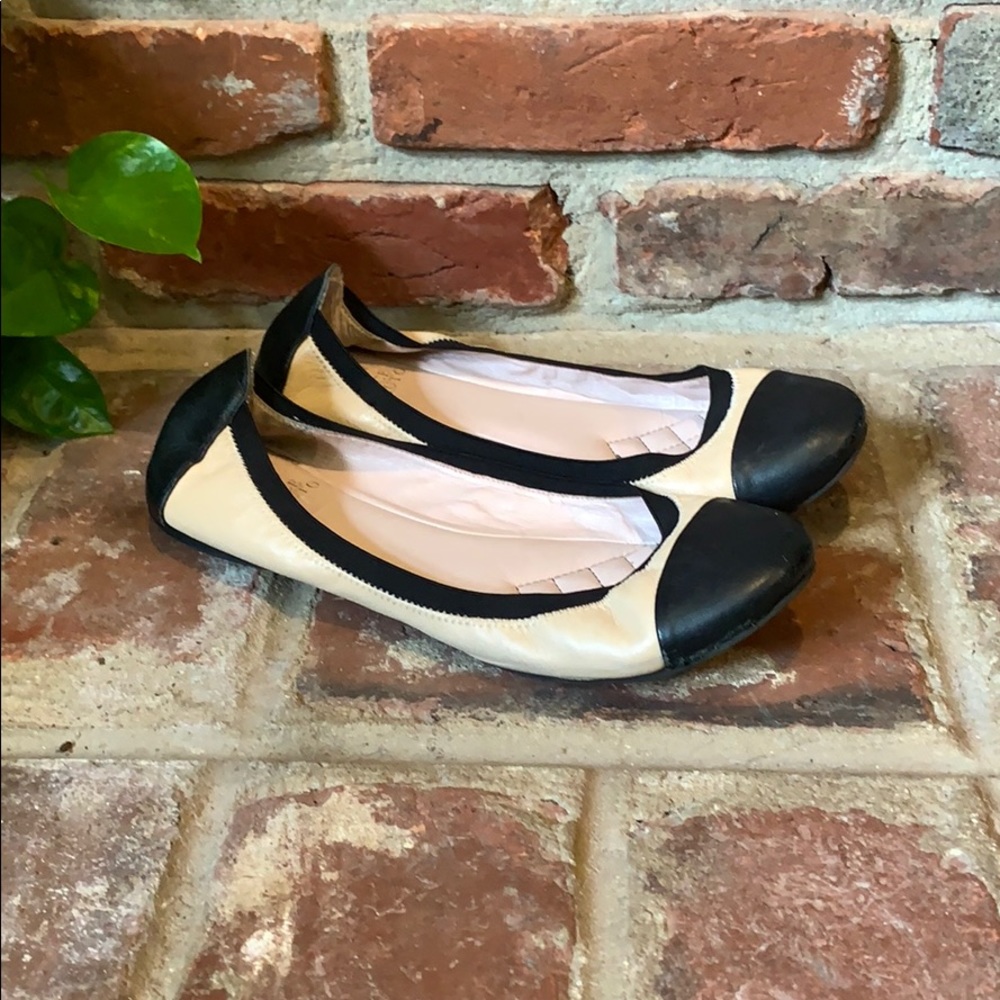 Vince Camuto 6 Elisee Nude Black Ballet Flats